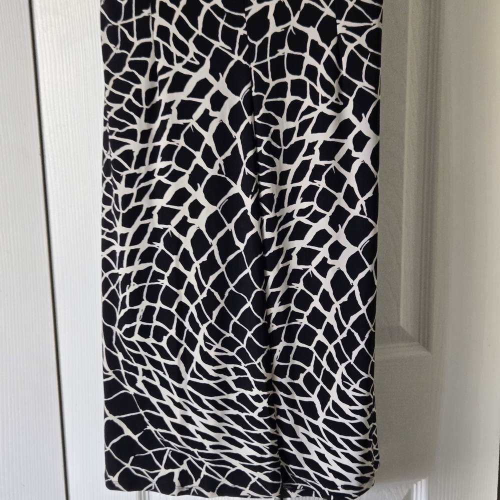 Lauren Ralph Lauren Black and White Patterned Maxi Skirt - Picture 12 of 14